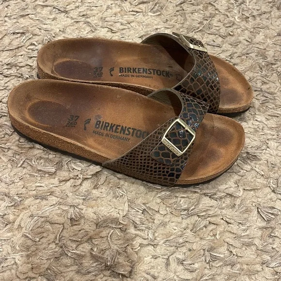 Birkenstock sandals size 37 - Picture 3 of 11